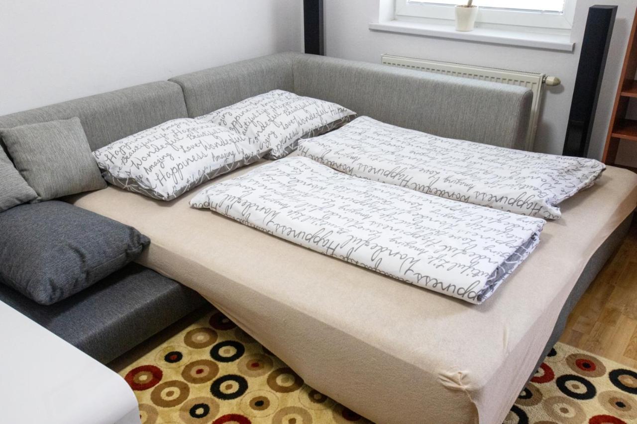 Apartman Hugo Veľky Slavkov Bagian luar foto